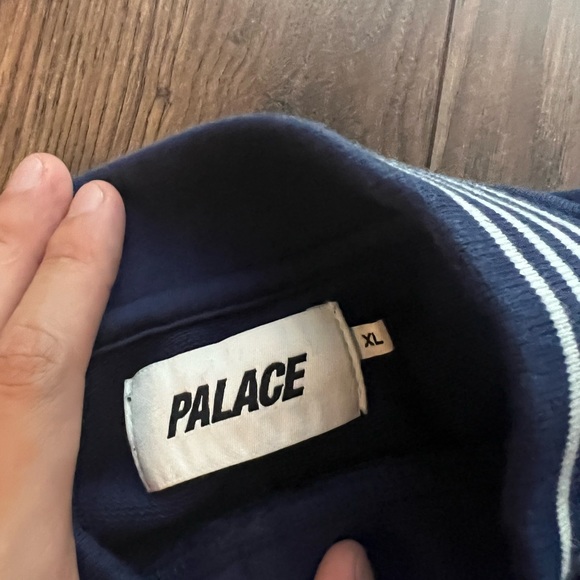 palace sweater blue size extra large - Picture 4 of 5